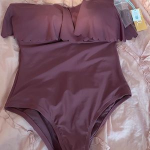 Woman’s Kona Sol Swimswuit (Medium)